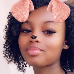 Meet your Posher, Lakayla